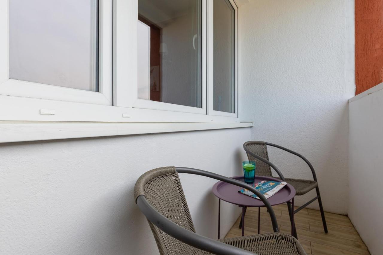 Apartaments Solec 79 By Noclegi Renters وارسو المظهر الخارجي الصورة