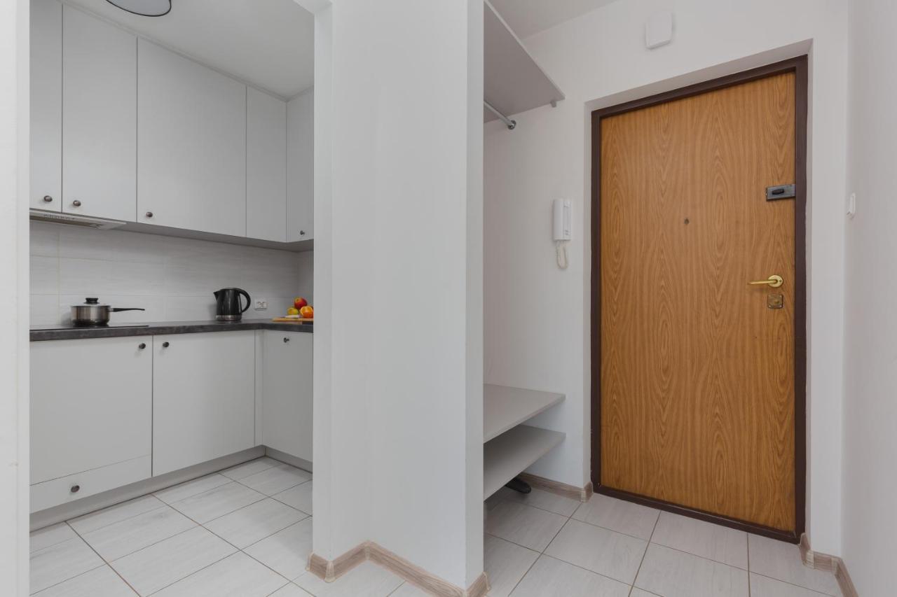 Apartaments Solec 79 By Noclegi Renters وارسو المظهر الخارجي الصورة