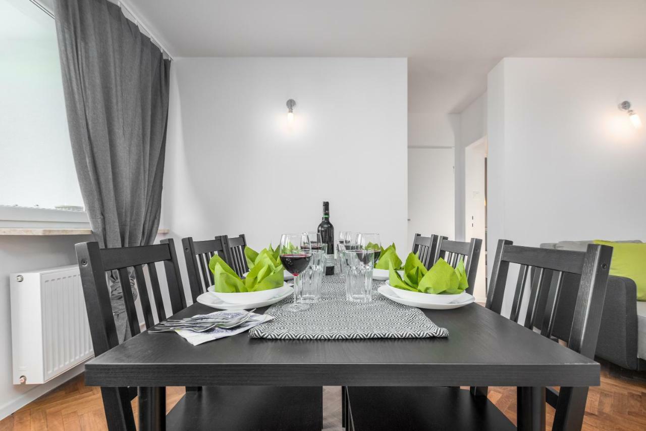 Apartaments Solec 79 By Noclegi Renters وارسو المظهر الخارجي الصورة